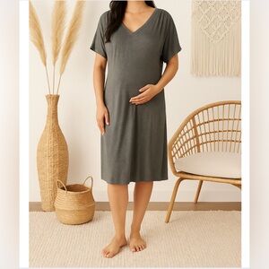 Hatch Short Sleeve Double V-Neck Shirt Dress in Gray